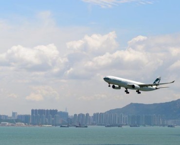 Hong Kong Cathay Pacific Flight
