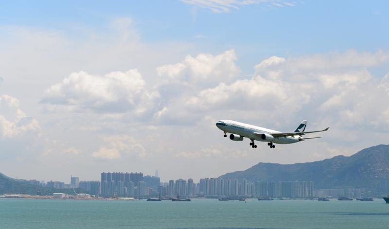 Hong Kong Cathay Pacific Flight